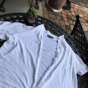 Men’s Polo Ralph Lauren Button Down White T-shirt!